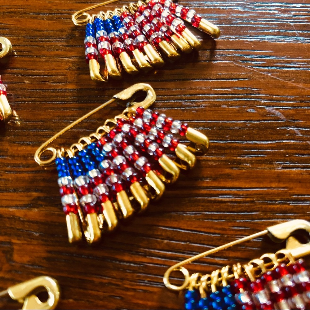 Vintage Stars and Stripes Handmade Pins - Picture 3 of 3